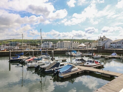 Harbourside Apartment