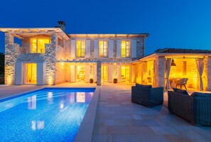 Villa | 4 camere