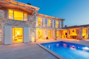 Villa | 4 camere