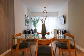 Dining - w* | Splendid 1BR in Bajada Balta Miraflores (Miraflores)