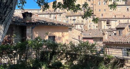 Urbino Apartment - Torricini View