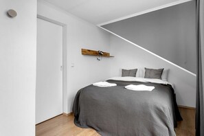 2 chambres, bureau, fer et planche à repasser, Wi-Fi