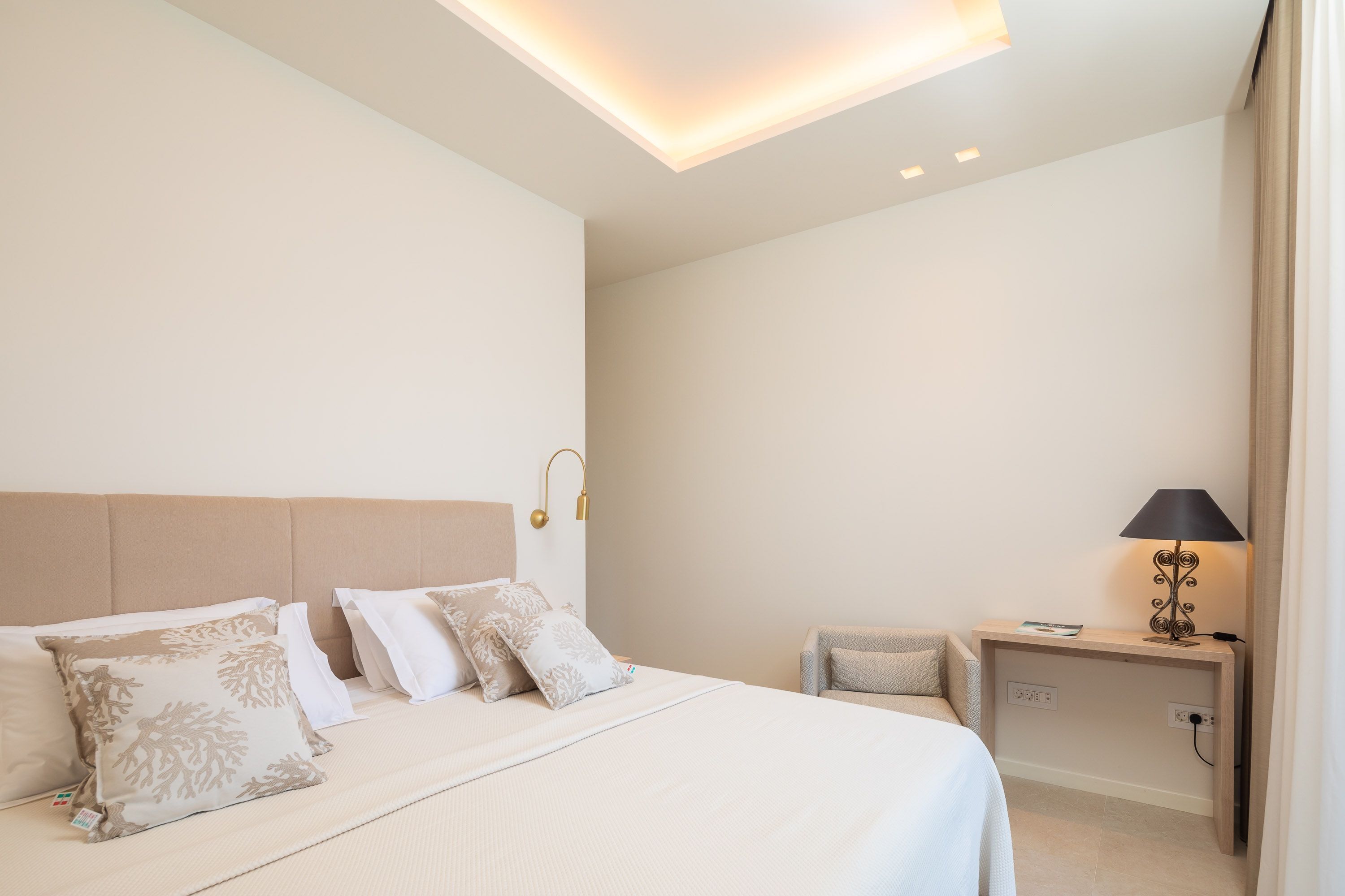 4 عدّة غرف نوم