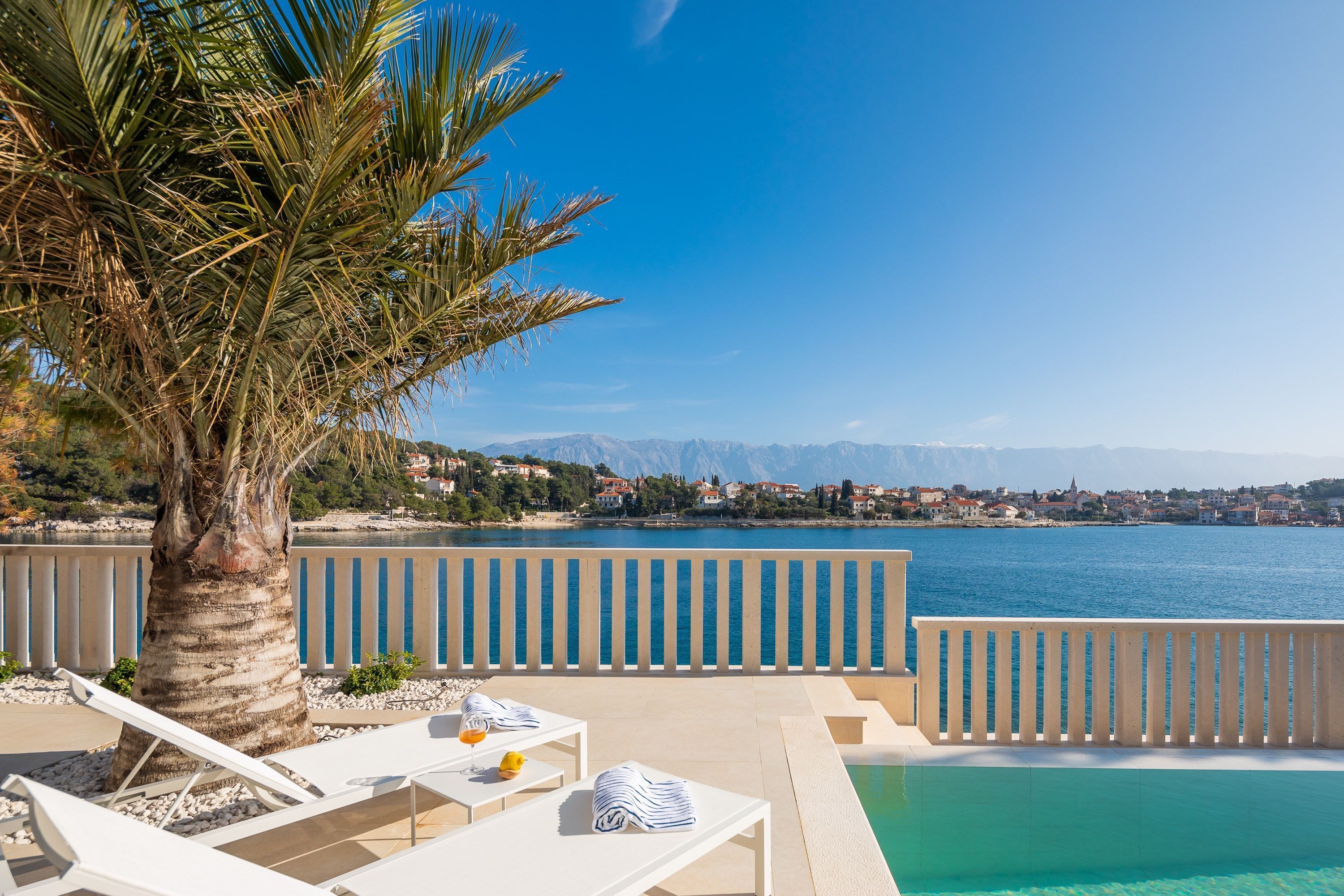 4 عدّة غرف نوم