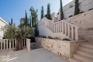 4 bedrooms - More Brac in Selca With 4 Bedrooms and 4 Bathrooms (Selca)