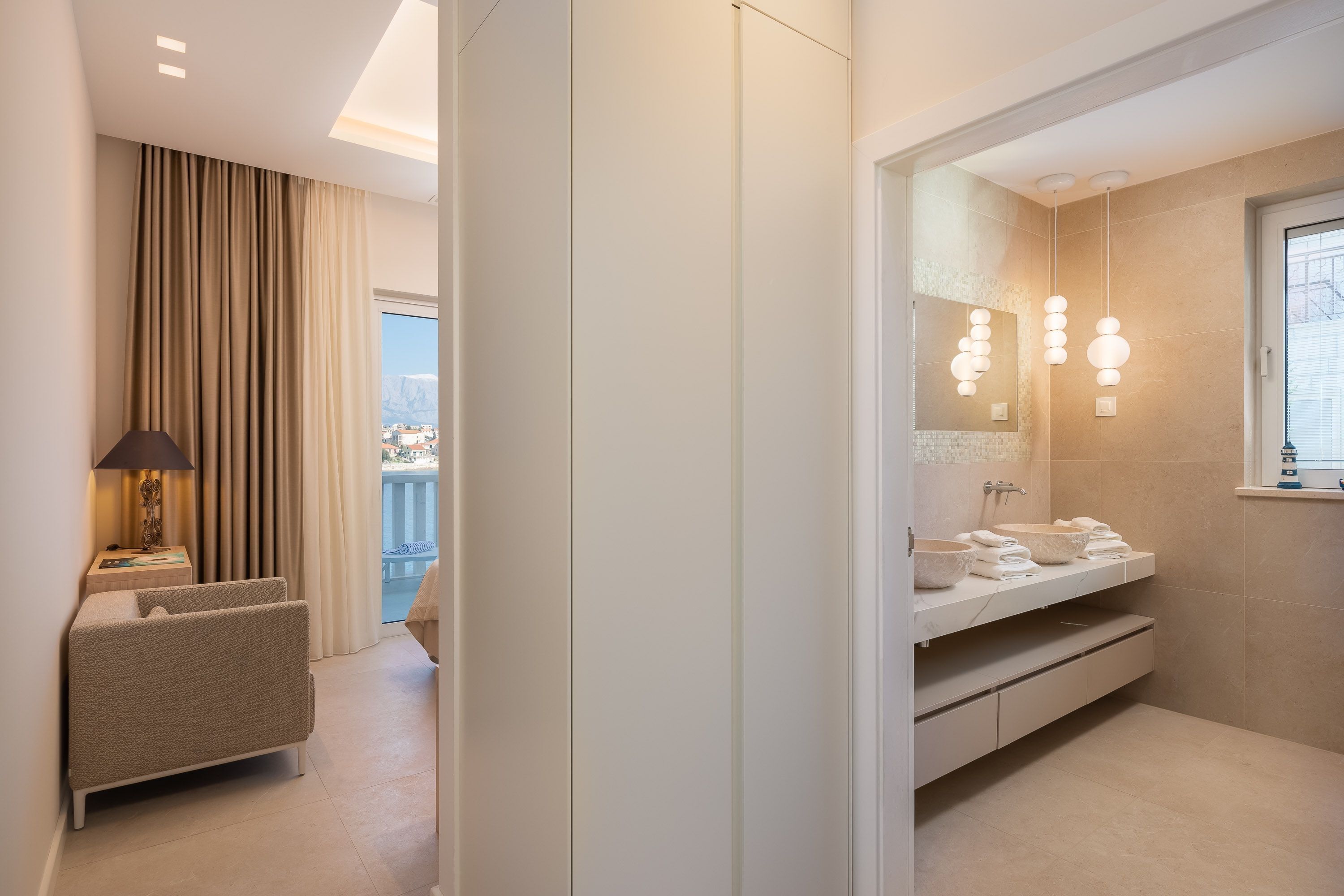 4 عدّة غرف نوم