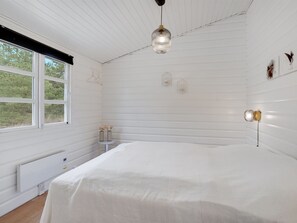 8 Schlafzimmer, WLAN