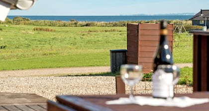 "Alexis" - 250m from the sea by Interhome