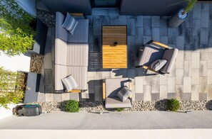 Villa | 4 bedrooms - Kala in Razanac With 4 Bedrooms and 2 Bathrooms (Razanac)