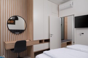 Villa - Kala in Razanac With 4 Bedrooms and 2 Bathrooms (Razanac)