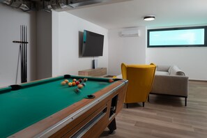 Villa - Kala in Razanac With 4 Bedrooms and 2 Bathrooms (Razanac)