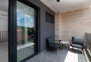 Villa, Smoking - Kala in Razanac With 4 Bedrooms and 2 Bathrooms (Razanac)