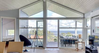 "Tjelle" - 300m from the sea by Interhome