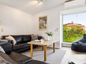 Televisie en een open haard