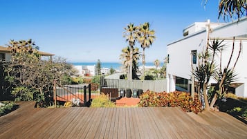 5 bedrooms, in-room safe, individually furnished, desk