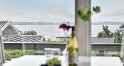 "Miriam" - 300m from the sea by Interhome