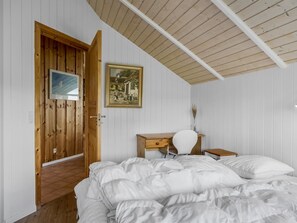 4 bedrooms, WiFi