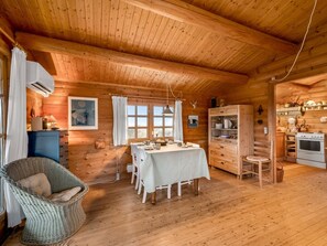 Dining - "Herfrith" - from the sea by Interhome (Ringkøbing)