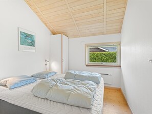 4 bedrooms, WiFi