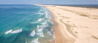 The Pacific Pearl,16 Pacific Avenue, Anna Bay - pet friendly, air con