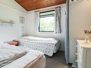 3 bedrooms, WiFi