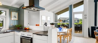 "Laurentius" - 300m from the sea by Interhome