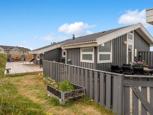 "Laurentius" - 300m from the sea by Interhome