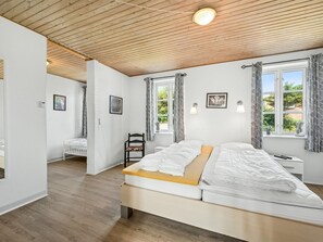 6 bedrooms, WiFi - "Urte" -  from the sea by Interhome (Ringkøbing)
