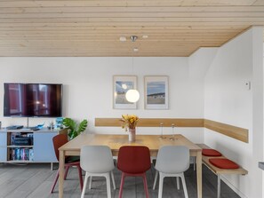 Dining - "Hariett" - 900m from the sea by Interhome (Løkken)