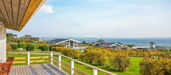 "Arton" - 300m from the sea by Interhome