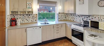 "Claudia" by Interhome