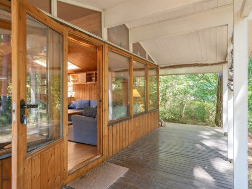 "Myrra" - 10m from the sea by Interhome