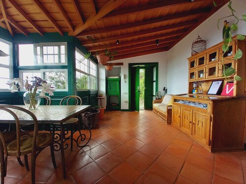 Casa Vicente Sea and mountain views