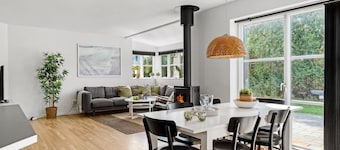 "Marijanne" - 500m from the sea by Interhome
