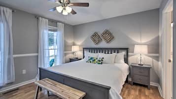 5 bedrooms, iron/ironing board, travel crib, free WiFi