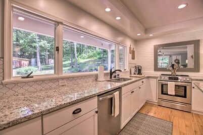 Inviting Wine Cottage Hosted By Heather