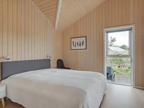 4 bedrooms, WiFi
