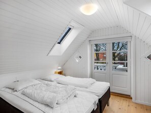 4 bedrooms, WiFi