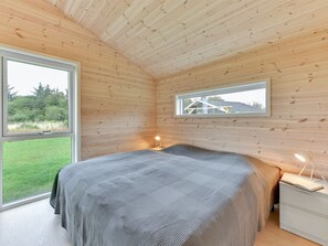 4 bedrooms, Internet - "Tindra" - 30m to the fjord by Interhome (Skjern)
