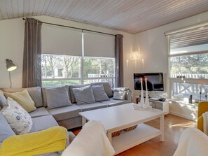 Tv, pejs, dvd-afspiller