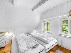 4 bedrooms, WiFi