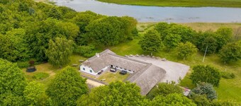 "Tatiane" - 10km from the sea by Interhome