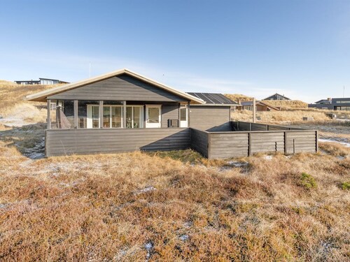 "Meike" - 300m from the sea by Interhome