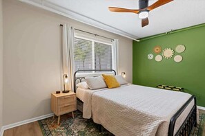 1 Schlafzimmer, Bügeleisen/Bügelbrett, WLAN, Bettwäsche