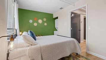 1 camera, ferro/asse da stiro, Wi-Fi, lenzuola