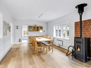 Dining - "Siiri" - 28km from the sea by Interhome (Toftlund)