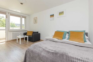 熨斗/熨衣板、WiFi、床单