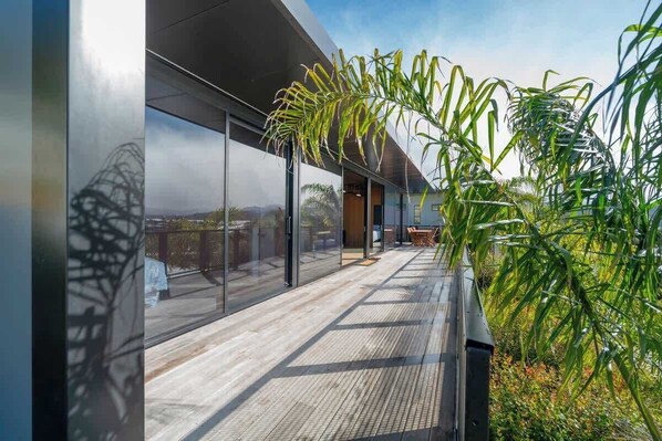 Exterior detail - Hosts on the Coast Panorama Vista (Pauanui)