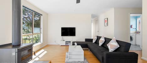 Smart TV, fireplace, DVD player, table football