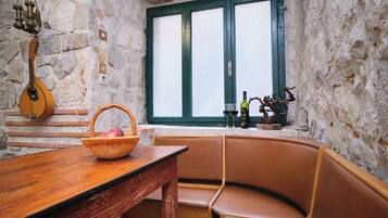 Apartment | Dining room